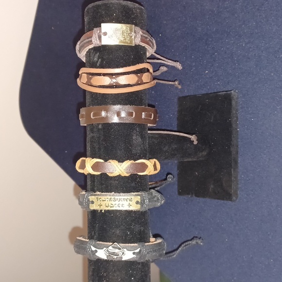 6 Pc. Leather Bracelet NWOT - Picture 1 of 3